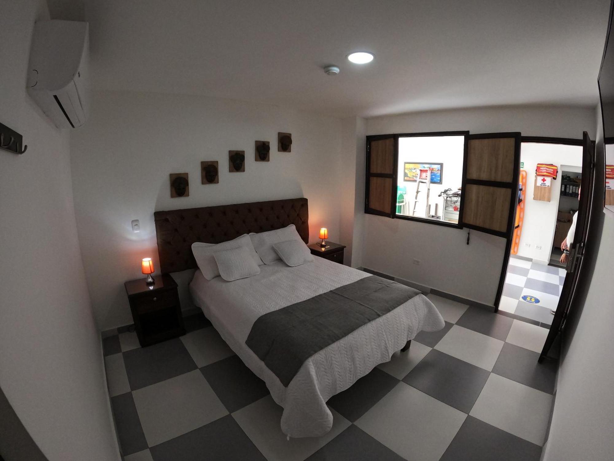 Hotel El Olimpo 圣玛尔塔 外观 照片