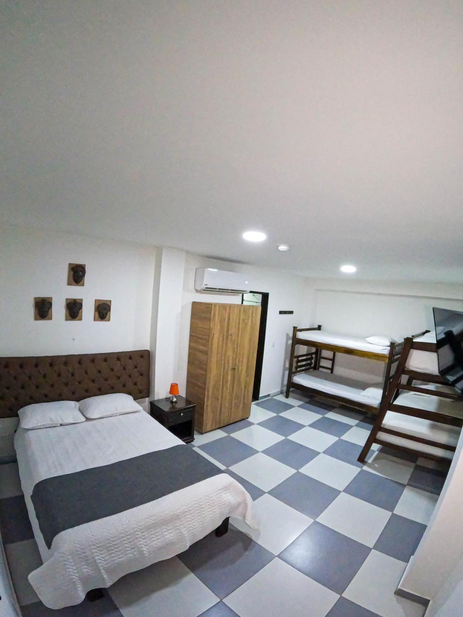 Hotel El Olimpo 圣玛尔塔 外观 照片